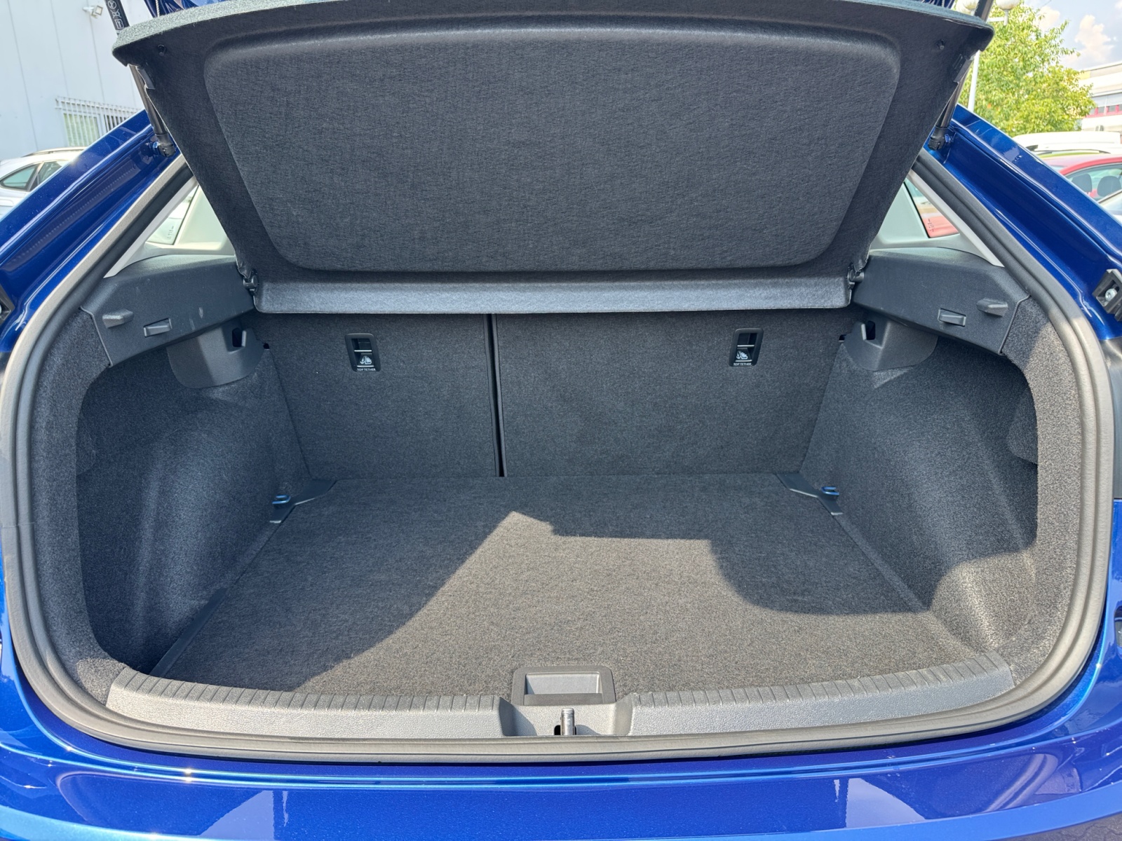 Taigo Life 1.0 l TSI OPF ( 95 PS ) 5-Gang PDC,LM